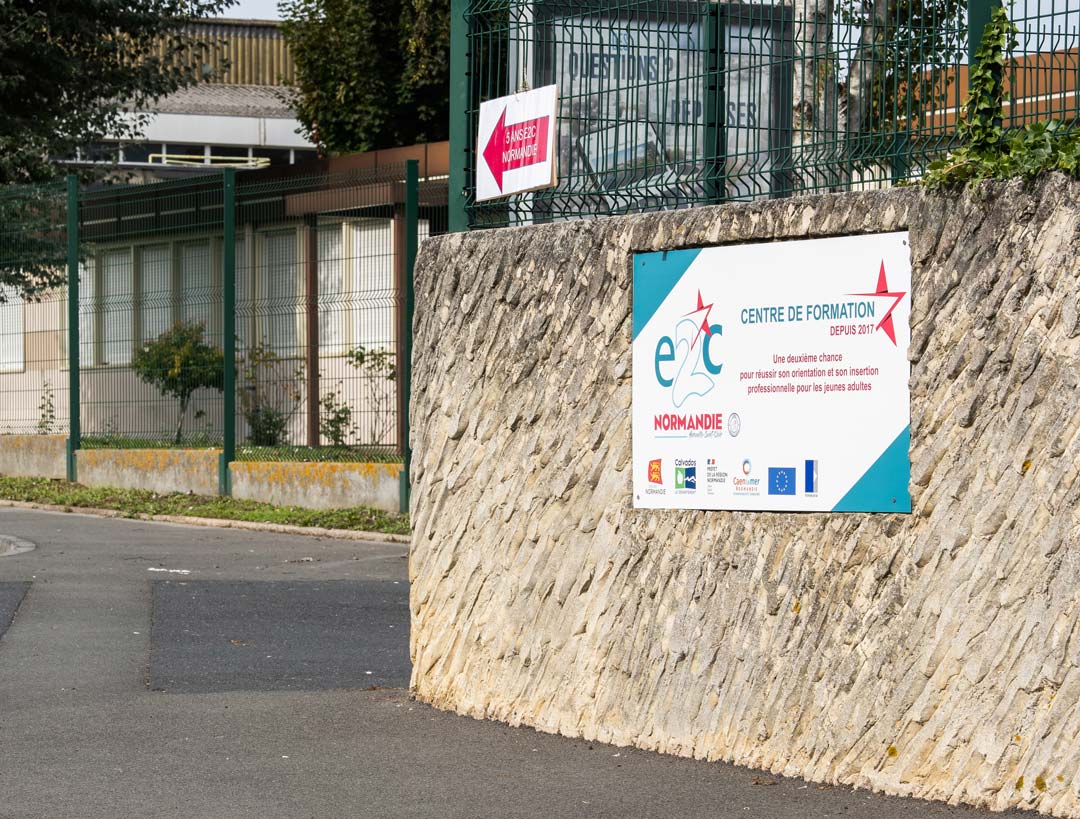 ecole de la deuxieme chance herouville normandie