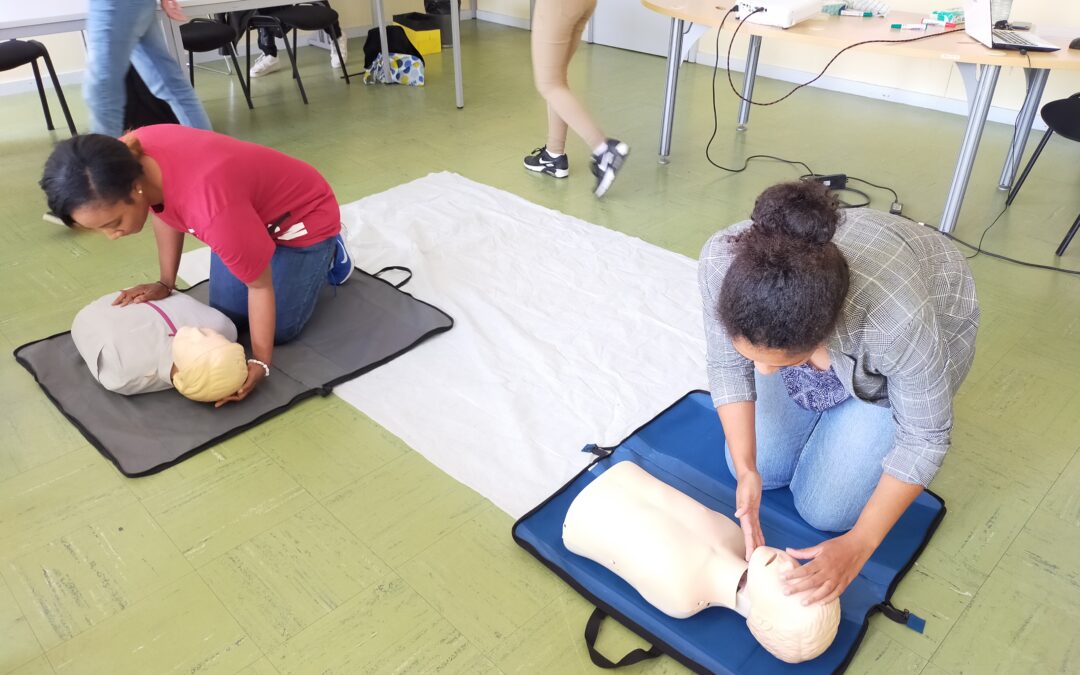 Les stagiaires de l’E2C Normandie se forment au PSC1 (Prévention et Secours  Civiques)