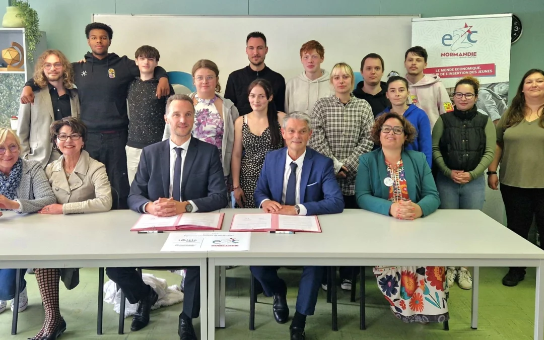 Signature de convention de partenariat avec la RATP DEV Caen La Mer